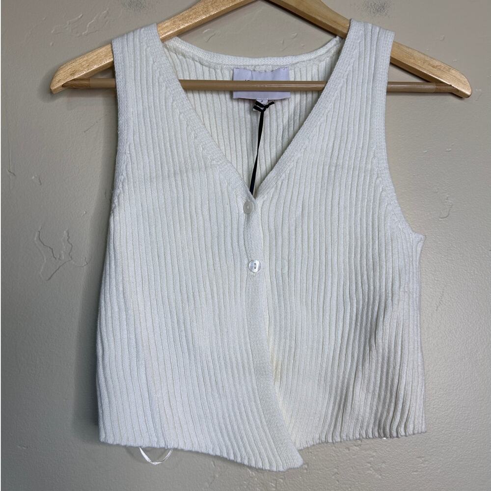 NEW Cream Ribbed Button Up Sleeveless Sweater Vest Small - Picture 2 of 5